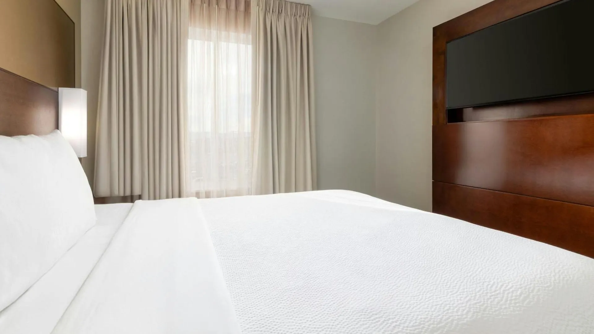 Residence Inn By Marriott Denver Central Park 3*,